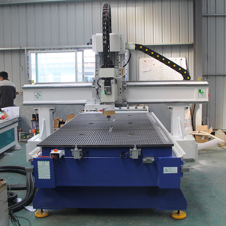 VII Beneficia CNC Machining